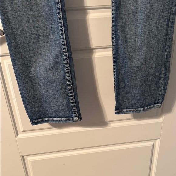 BKE Blue Straight Leg Jeans with Natural Fading - Picture 3 of 5